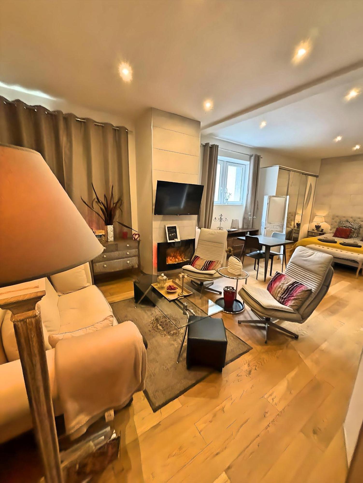 Loft & Spa Privatif Дижон Екстериор снимка